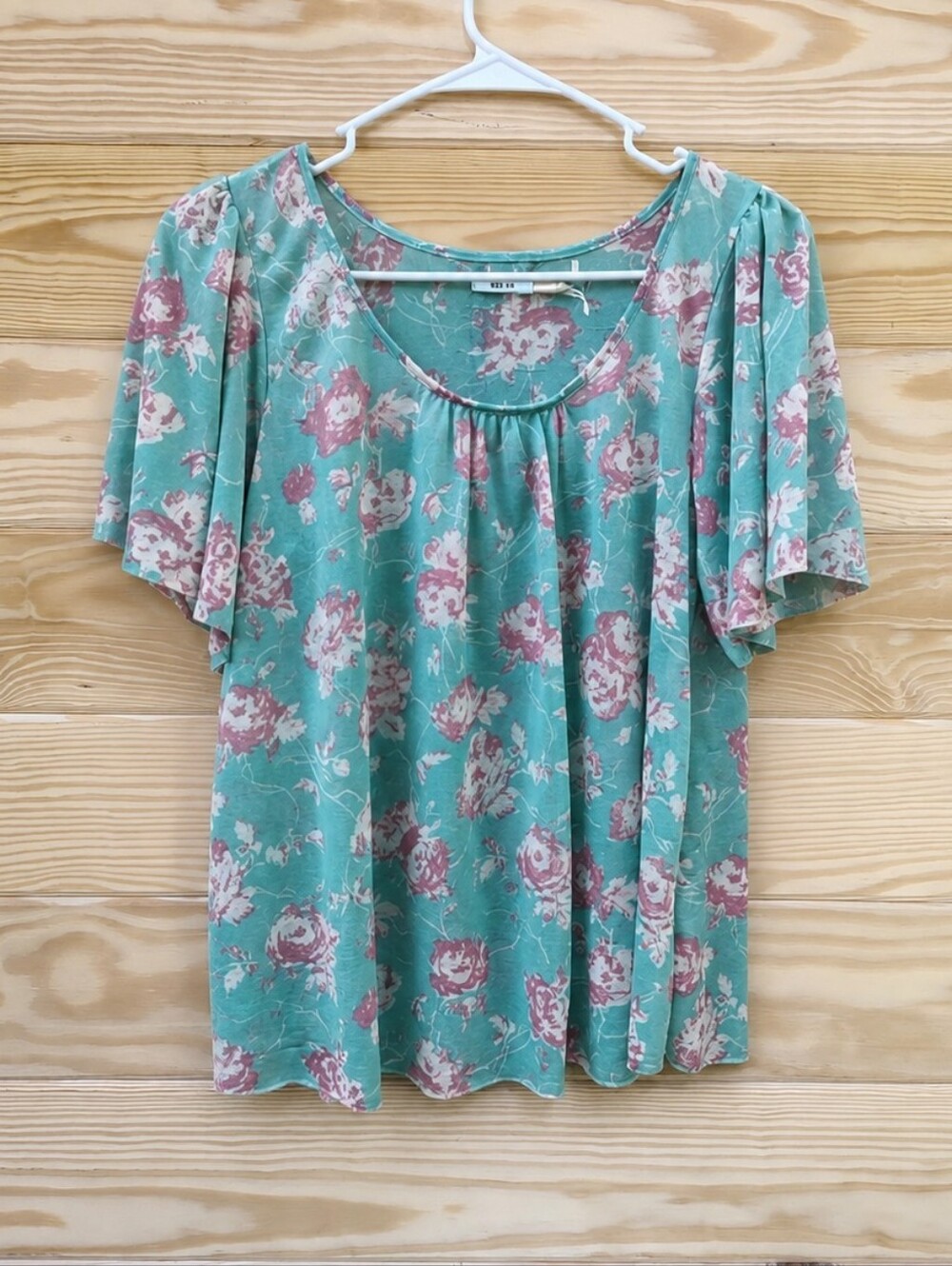 Kimchi Blue Floral Flutter Sleeve Top Small Aqua Pink Romantic Boho Scoop Neck